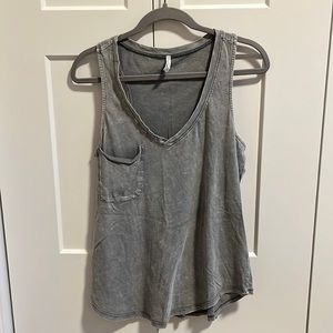 Z Supply V Neck distress tank